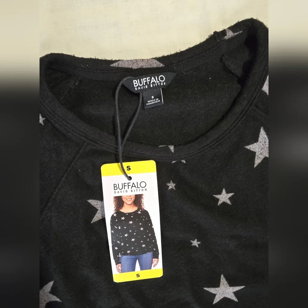 Buffalo David Bitton Black Sweater with Star Design